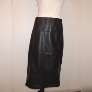 Faux Leather Stretch Pencil Skirt